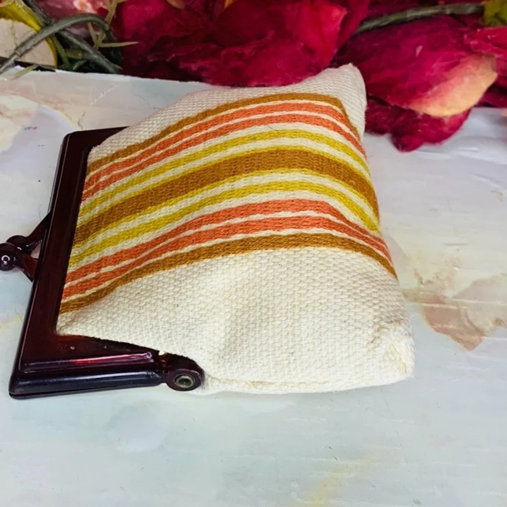 Vintage 70s Orange And Cream Striped Kisslock Change Purse - Picture 7 of 8